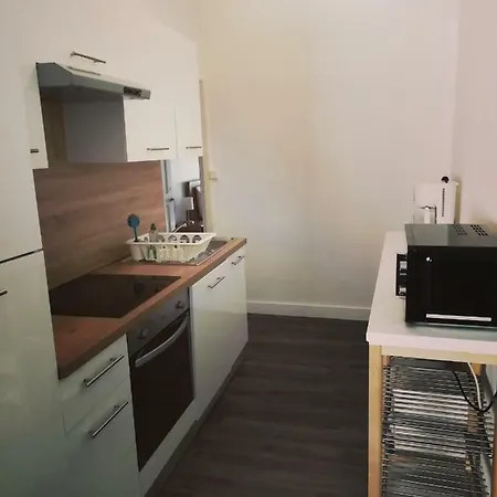 Le Point De Chute Apartamento La Roche-Chalais